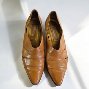 Maripé Tan Leather Pointed Toe Block Heel Pumps Shoes Woman 8.5M made in Brazil